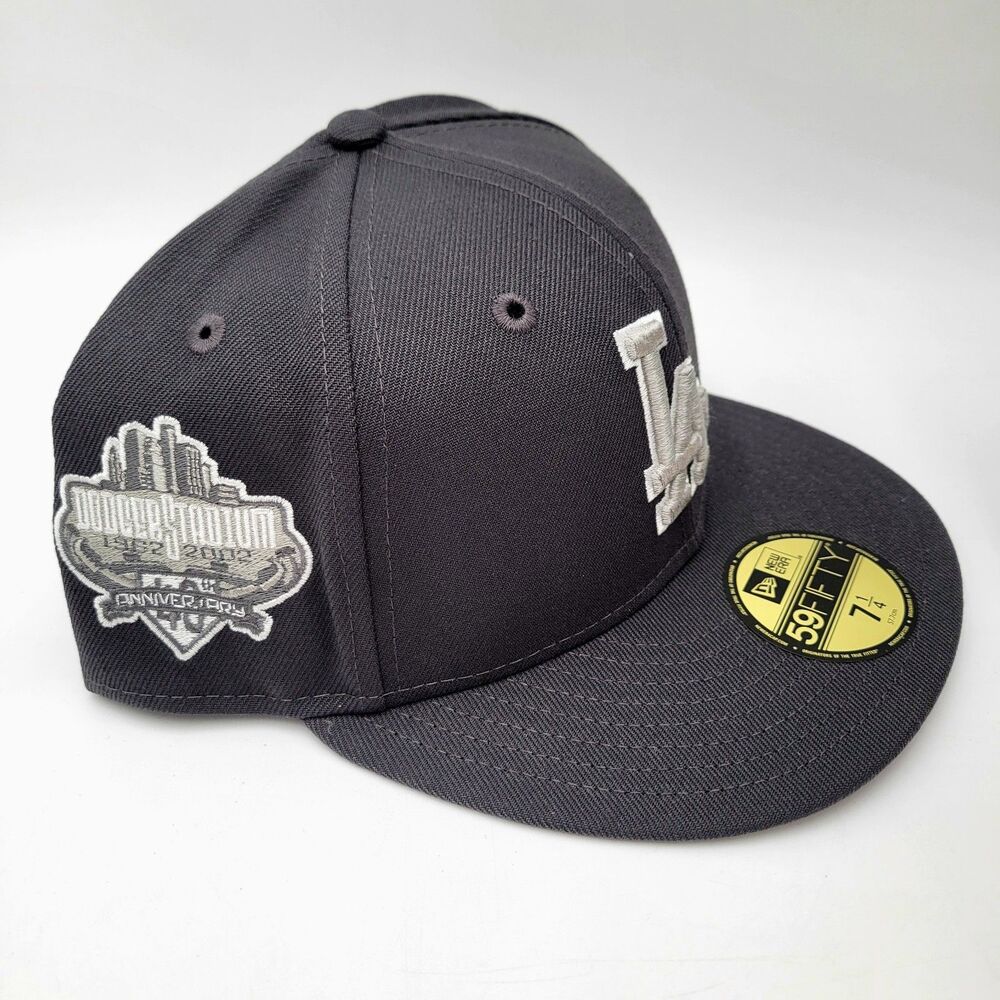Los Angeles Dodgers New Era Dark Graphite 40th Patch 59Fifty Fitted Cap 7 1/4 - Picture 3 of 7